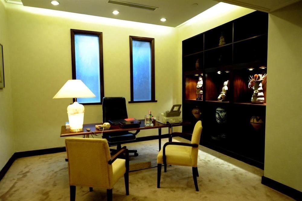 שיג'יאז'ואנג Yun-Zen Jinling World Trade Plaza Hotel מראה חיצוני תמונה