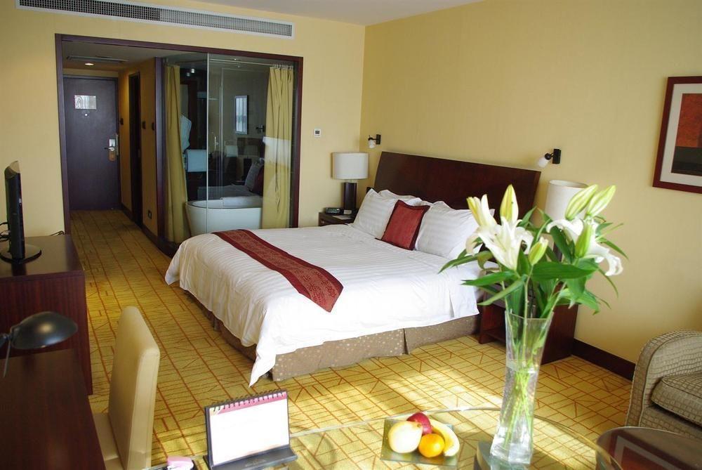 שיג'יאז'ואנג Yun-Zen Jinling World Trade Plaza Hotel מראה חיצוני תמונה