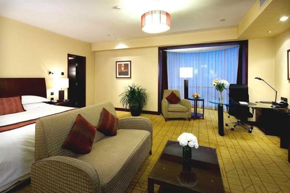 שיג'יאז'ואנג Yun-Zen Jinling World Trade Plaza Hotel מראה חיצוני תמונה