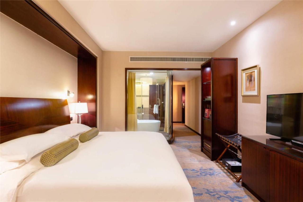 שיג'יאז'ואנג Yun-Zen Jinling World Trade Plaza Hotel מראה חיצוני תמונה