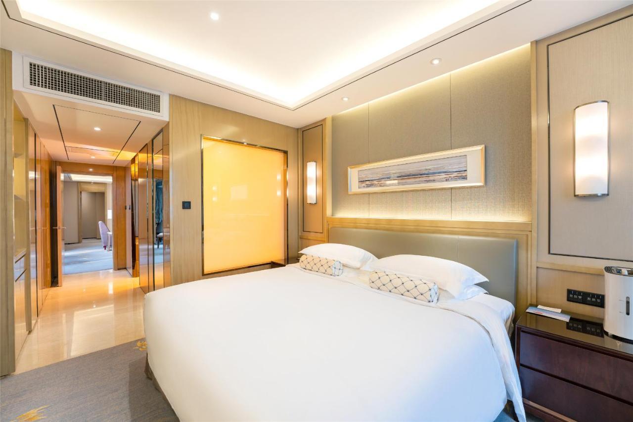 שיג'יאז'ואנג Yun-Zen Jinling World Trade Plaza Hotel מראה חיצוני תמונה
