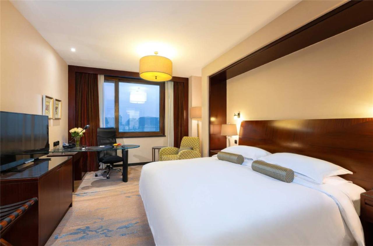 שיג'יאז'ואנג Yun-Zen Jinling World Trade Plaza Hotel מראה חיצוני תמונה